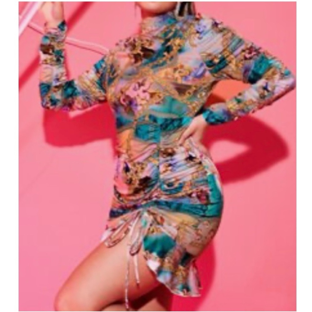 🦋3/$25 Multicolor Ruched Side Dress